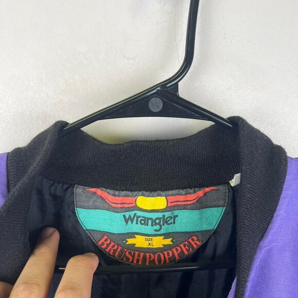 Vintage 90s Wrangler Brushpopper Native American Aztec Print Bomber Size XL - Picture 6 of 7